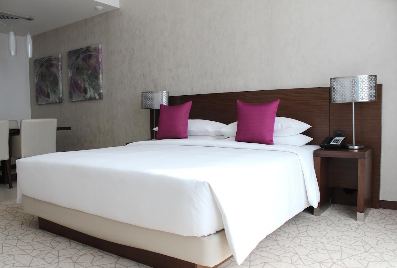 Hyatt Place Dubai Al Rigga Residences Номер фото